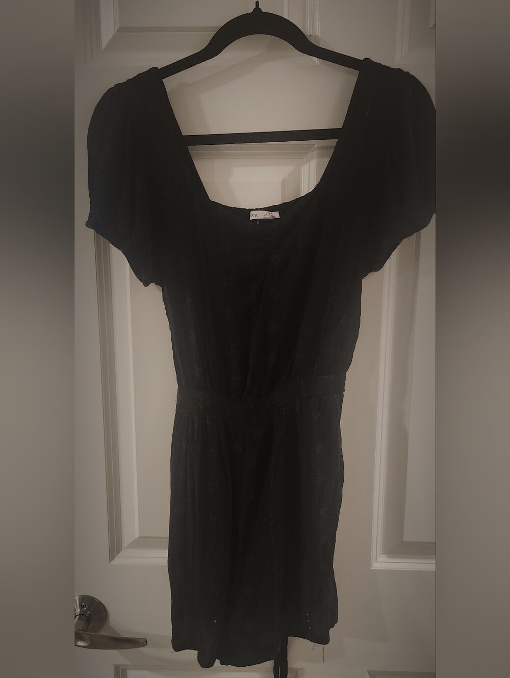 Classic Black Short Sleeve Women's Summer Romper/Dress. Size Medium. - Picture 7 of 8